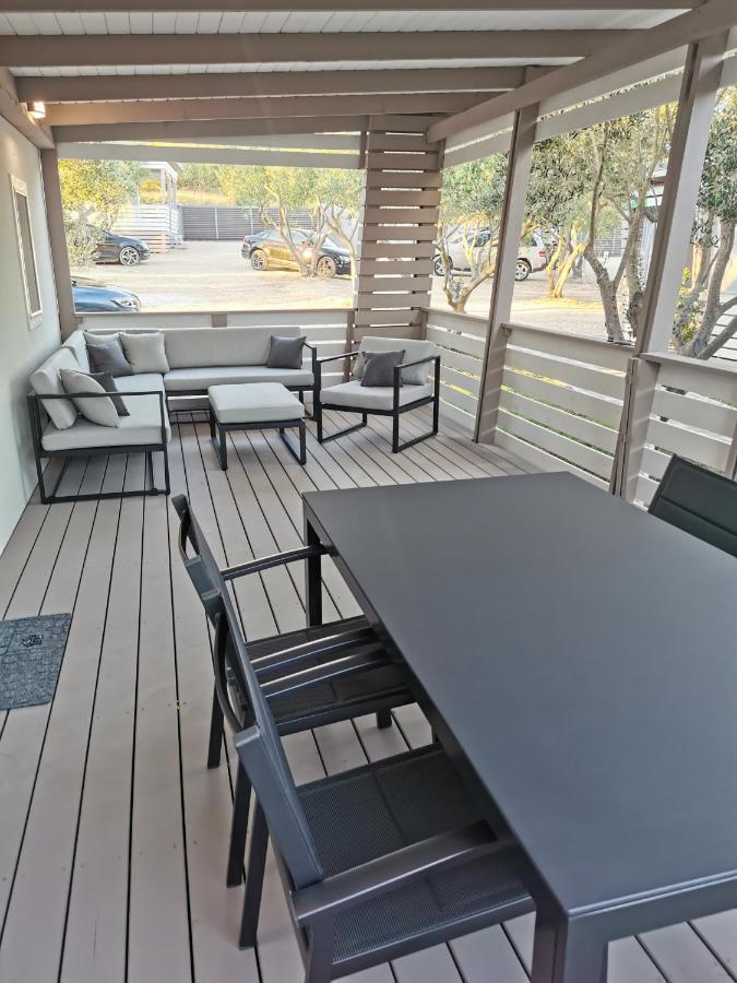 Deluxe Bungalow