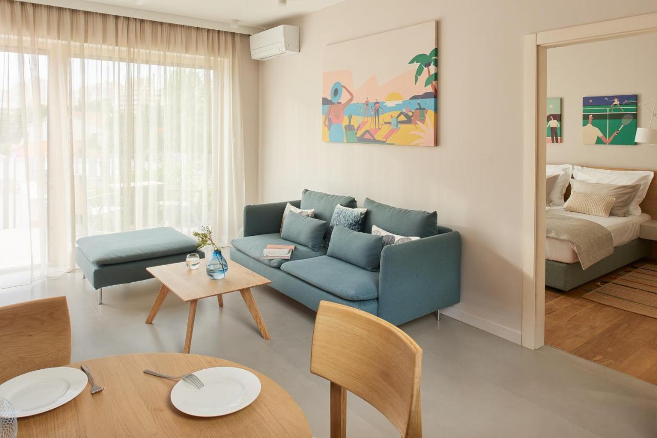 Superior One-Bedroom Apartment with Terrace