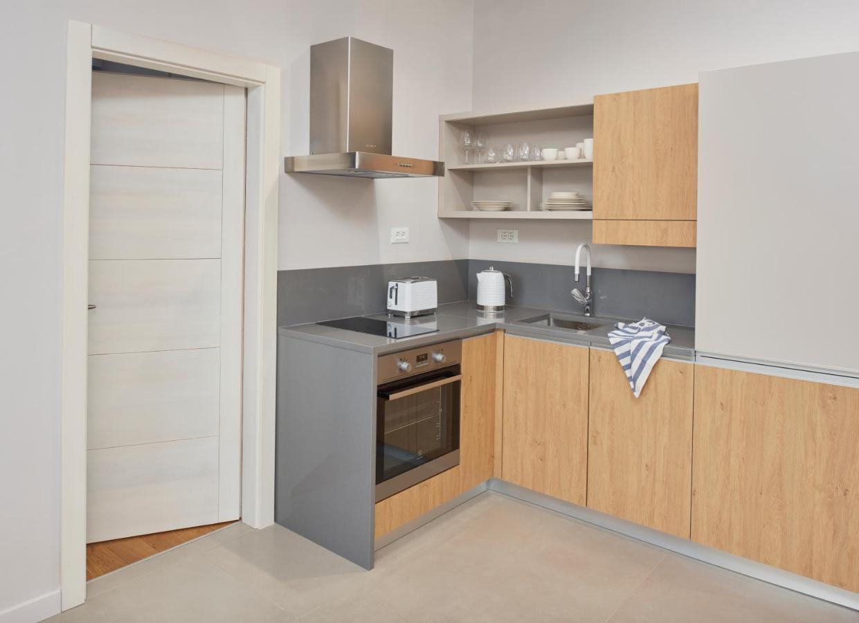Superior One-Bedroom Apartment with Balcony