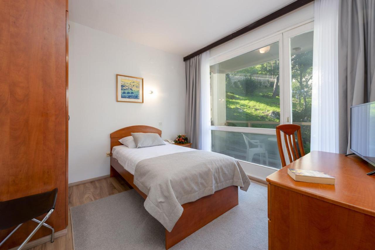 Standard Single Room Balcony,1349156633:JPEG