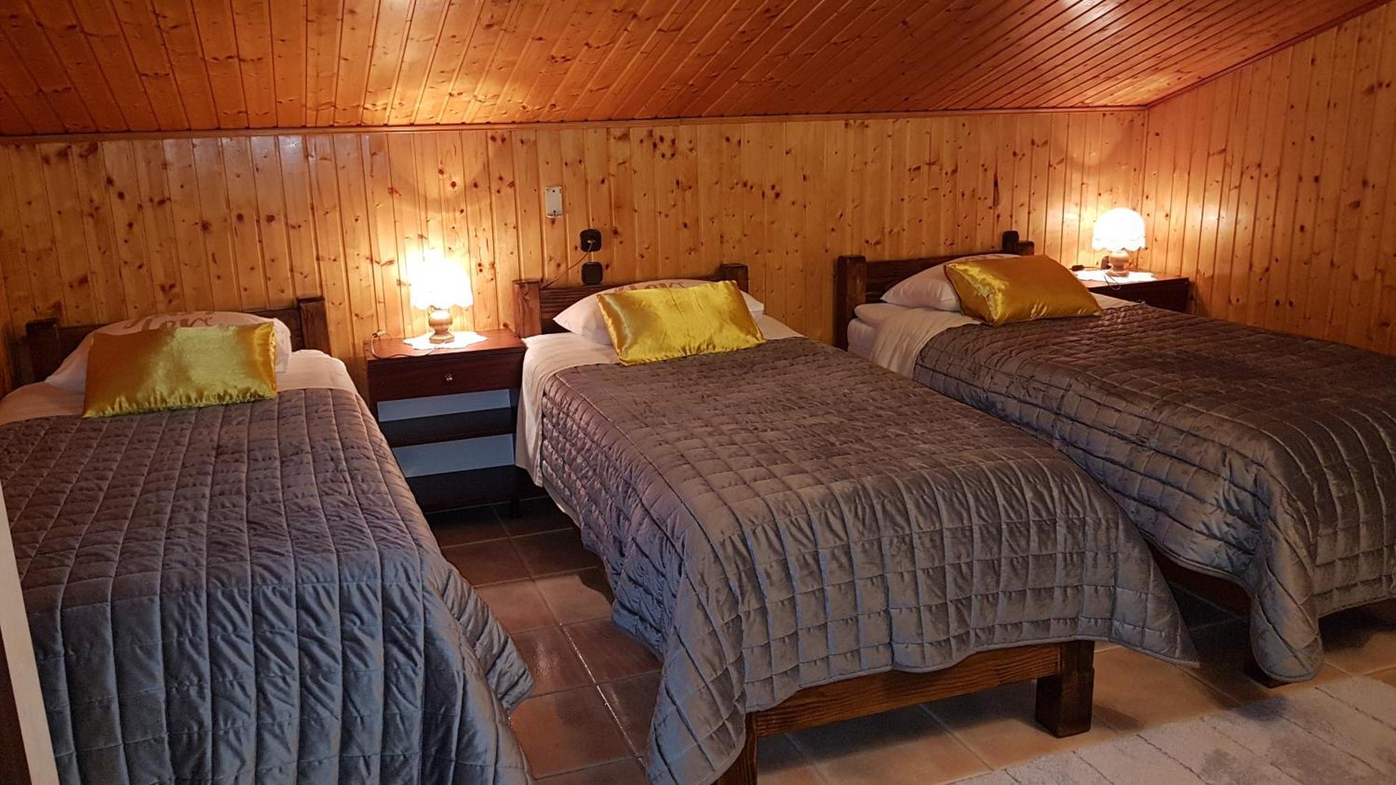 Triple Room