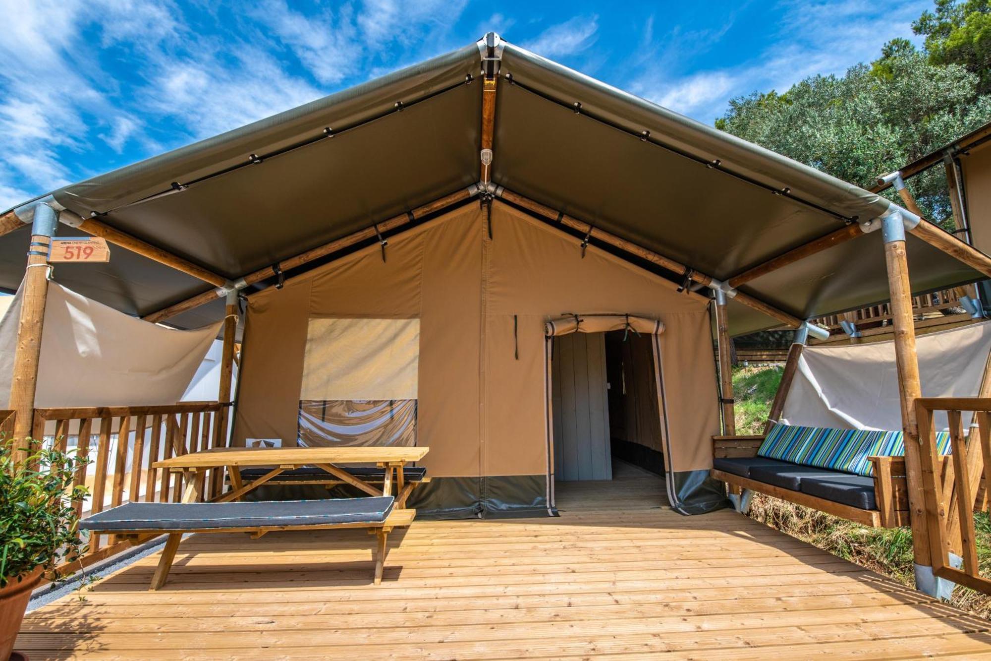 Two-Bedroom Tent,1569171719:JPEG