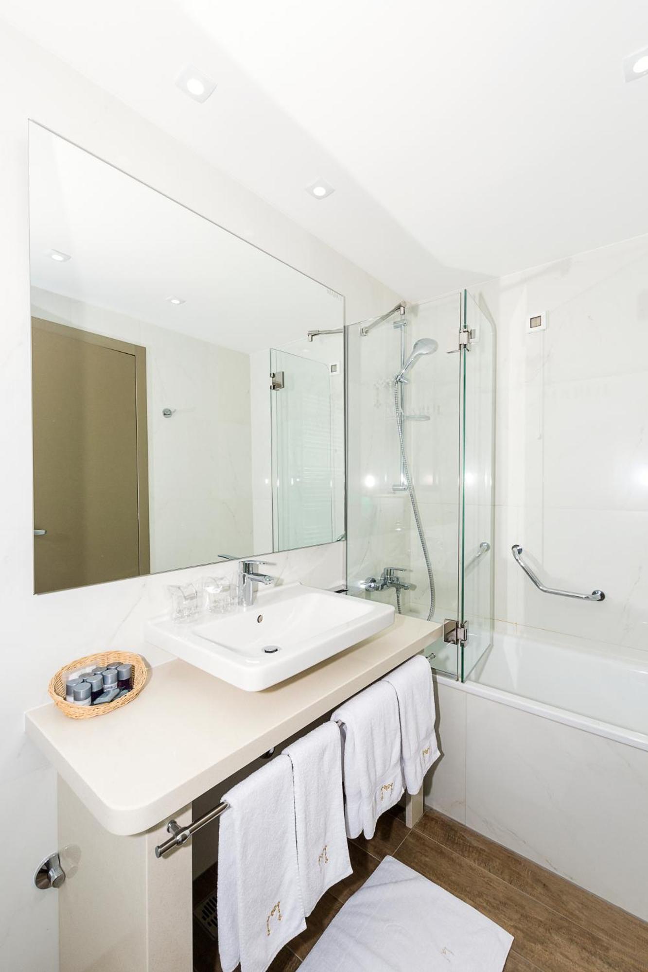 Classic Double or Twin Room