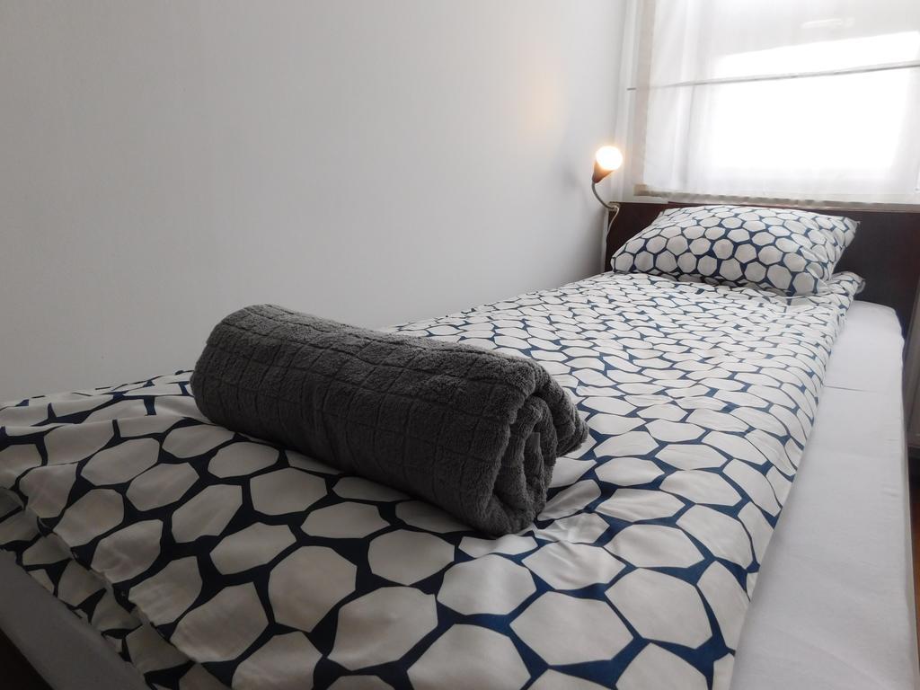 Single Room,1588190910:JPEG