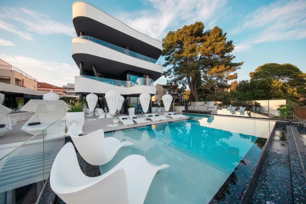 Deluxe Suite with Sea View
