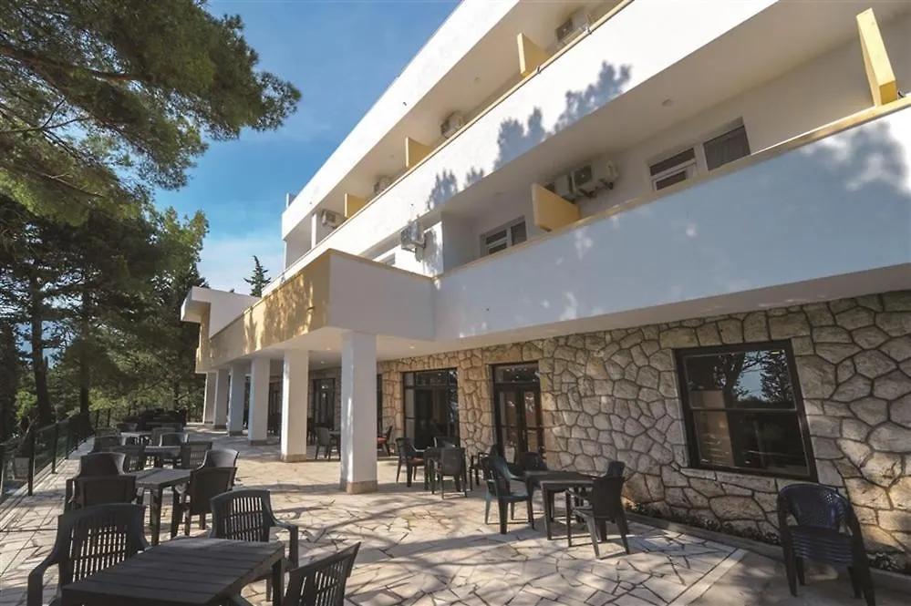 Hotel Oaza Gradac-1