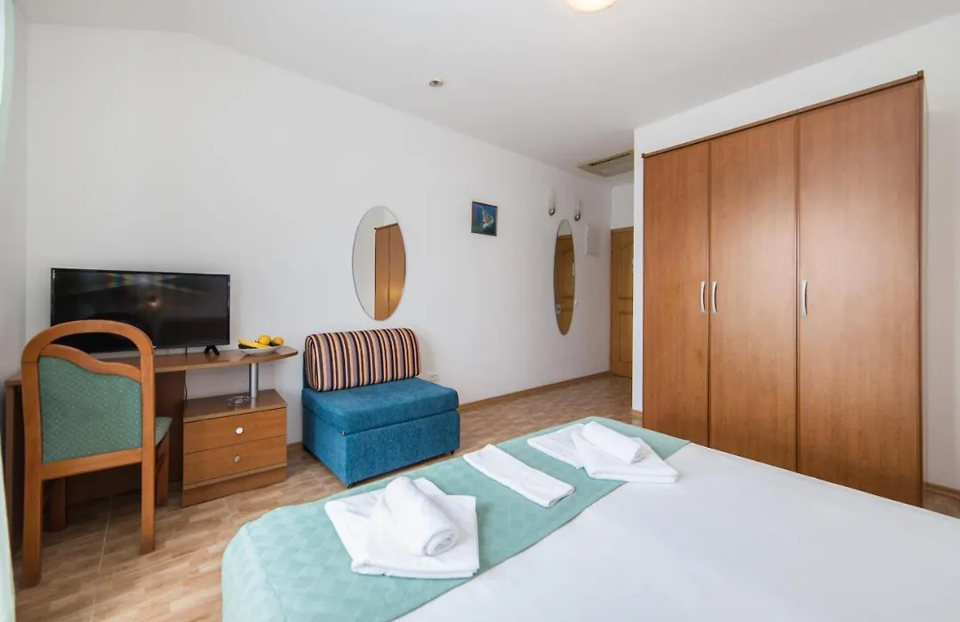 Hotel Riva-1