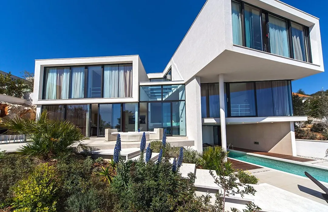 Golden Rays Luxury Villas & Apartments-1