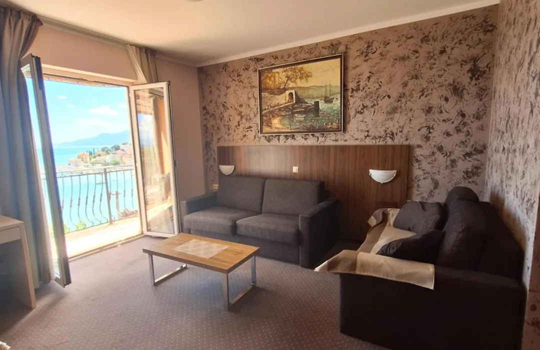 Villa Volosko With Private Parking And Breakfast,Seaview-1