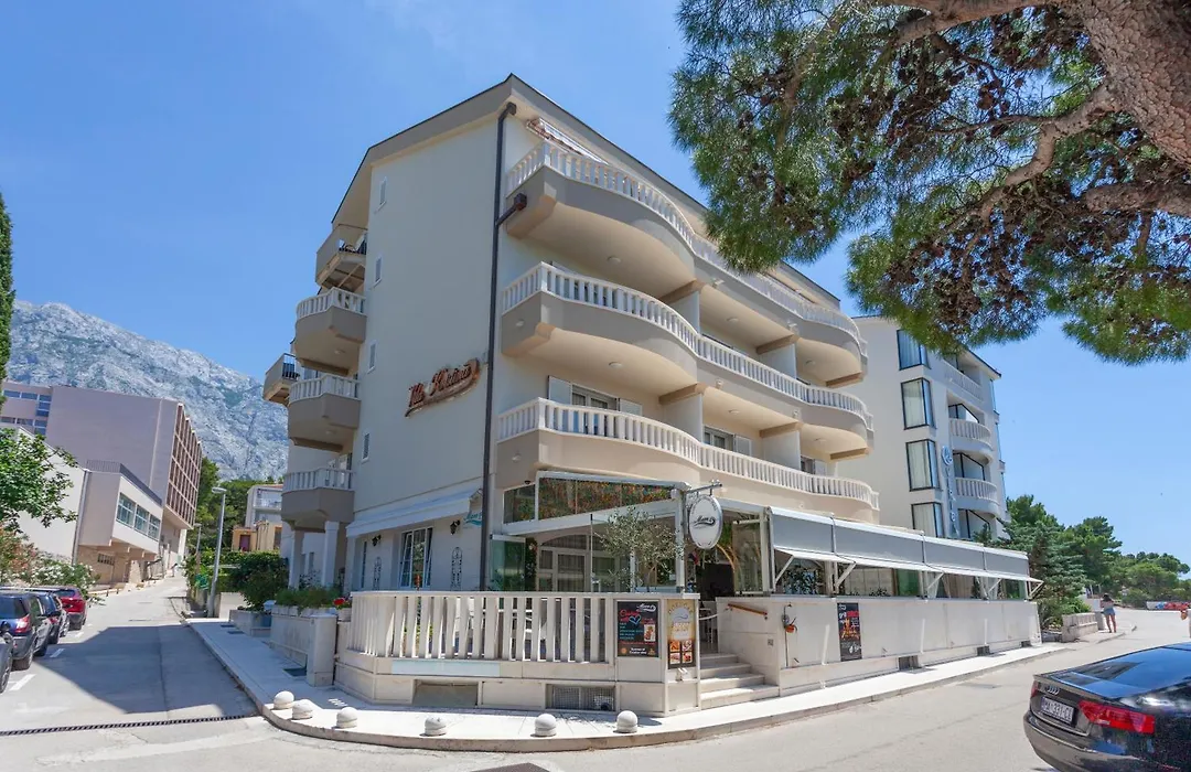 Apartments Vila Kristina-1