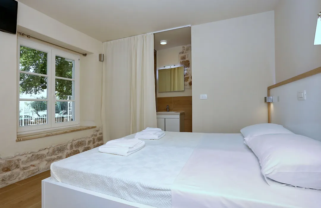 Idassa Palace Rooms-1