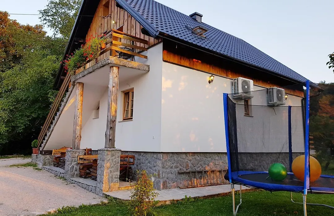 Guest House Plitvice Waterfall-1
