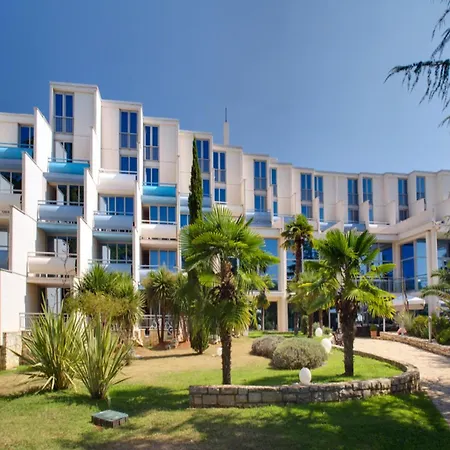 Valamar Crystal Hotel-2