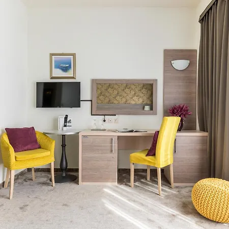 Hotel Mondo-2