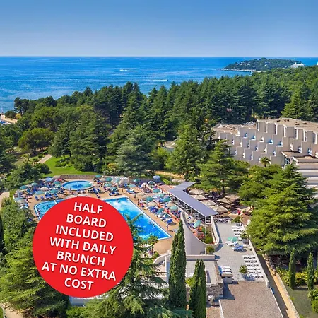 Valamar Crystal Hotel-3