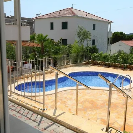 Apartments Paradise-3