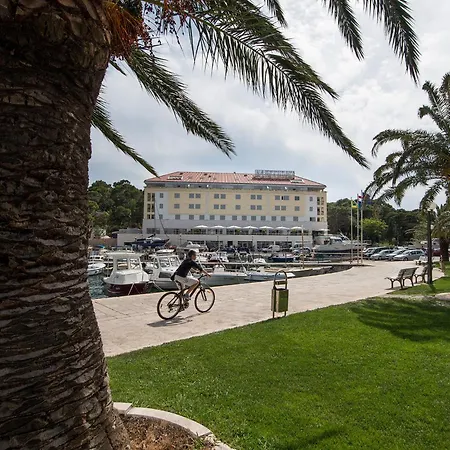 Aparthotel Miramare-2