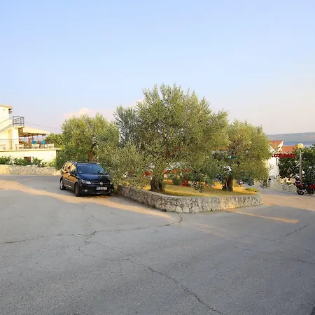 Hotel Lucija-2