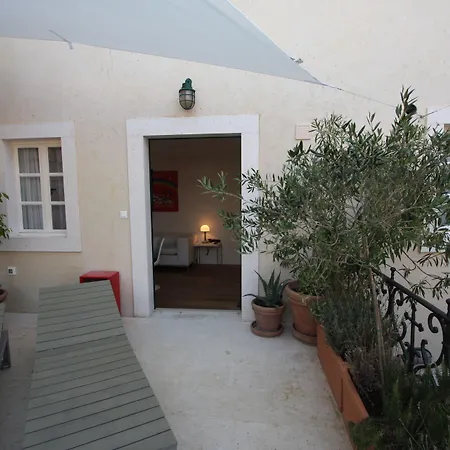 Divota Apartment Hotel-3