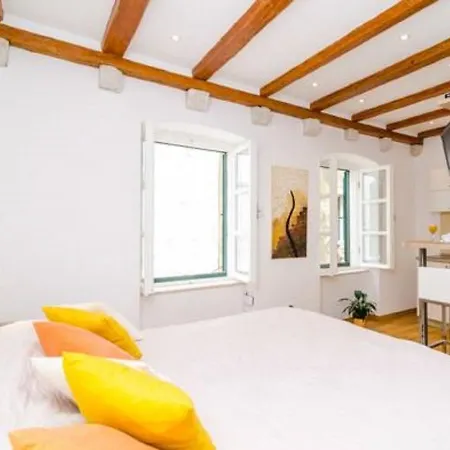 Apartments Raic-2