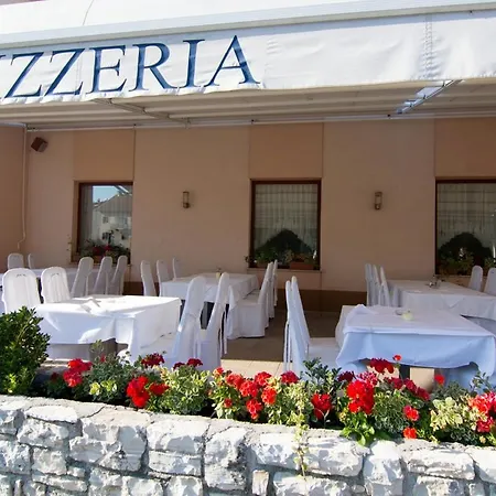 Hotel Ana-2