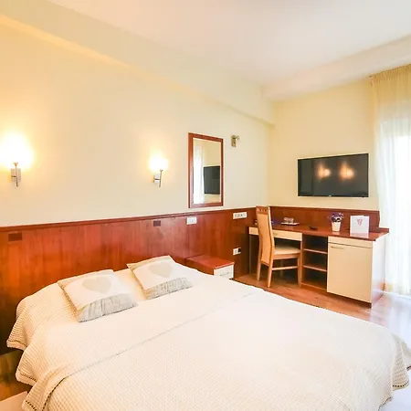 Hotel Merlot-3