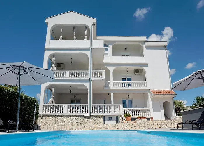 Villa Natura With Private Pool