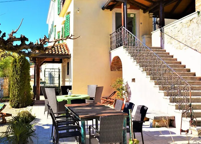 Villa San Marco Barat 