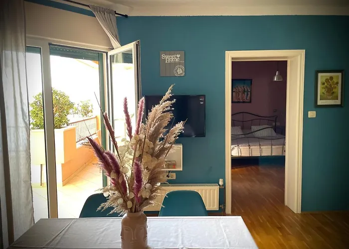 Waterfront Roko Apartman Podgora