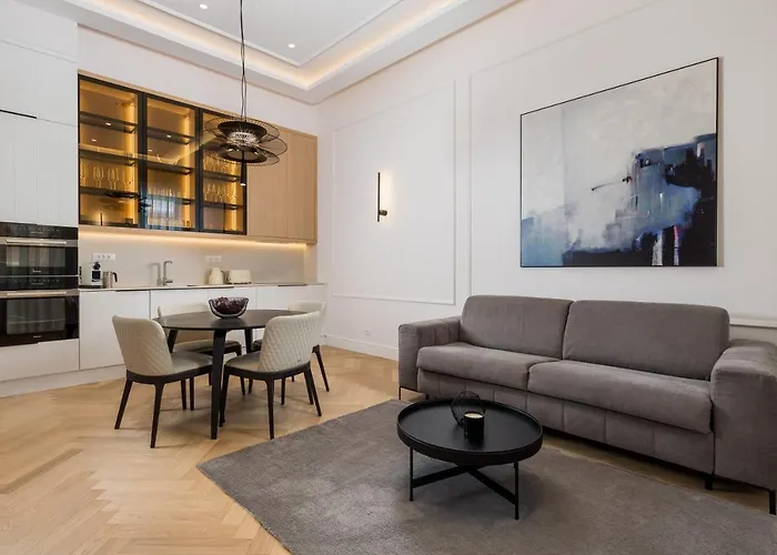 Plaza Apartments