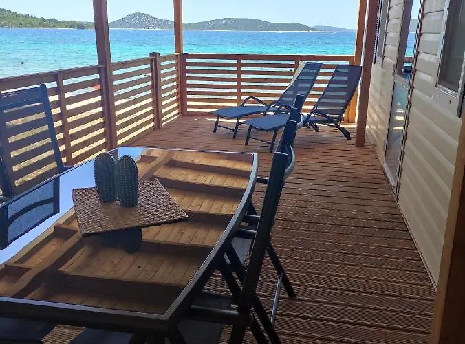 K9 Mobile Home Camp Imperial Vodice