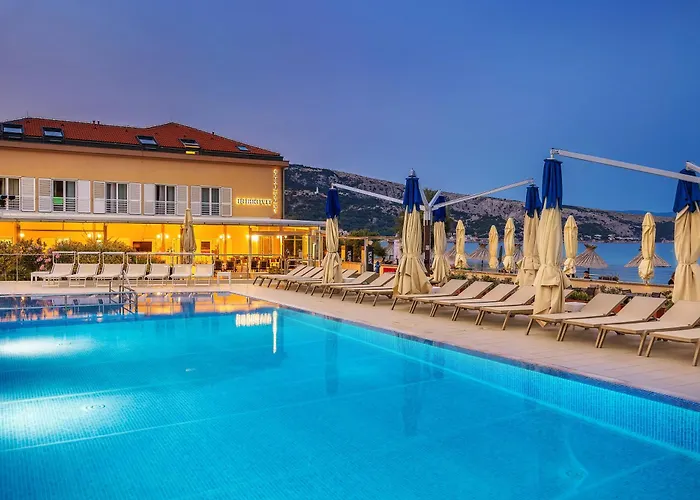 Hotel Dobrovit Baska 