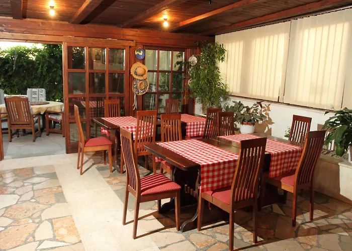 Apartments Marin Podstrana