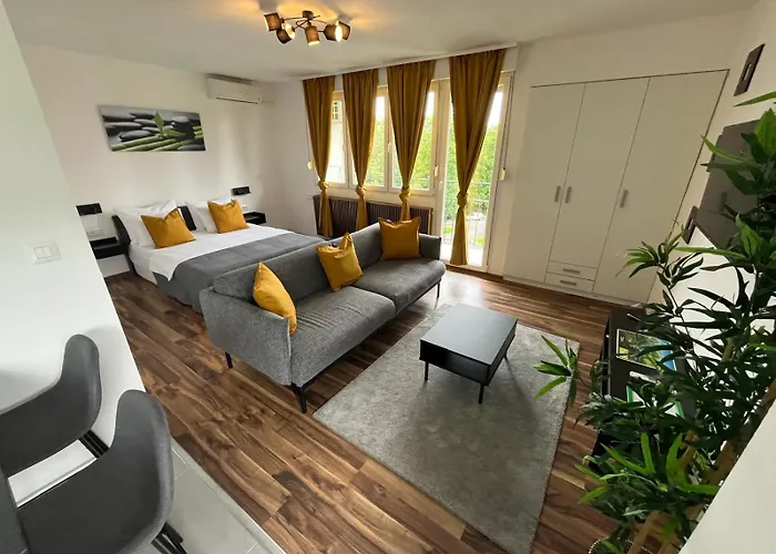 Eva Luxury Rooms & Apartments