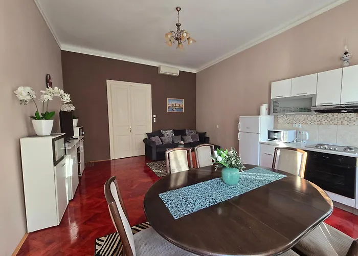 Apartman Prvi Red Do Mora Crikvenica