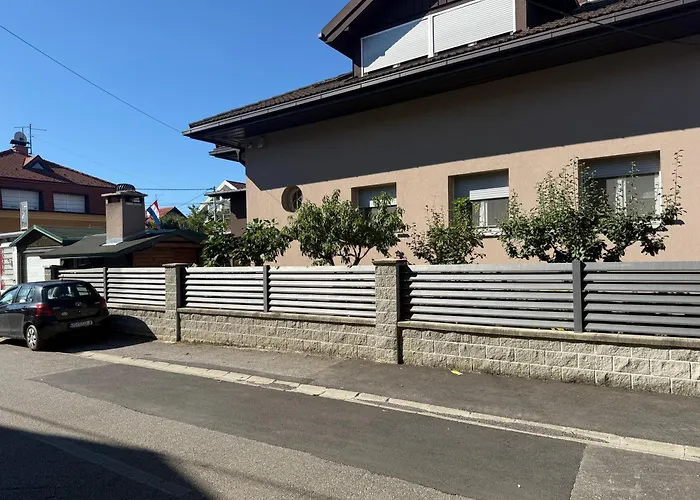 Villa Zoki - Soba Dnevni Najam