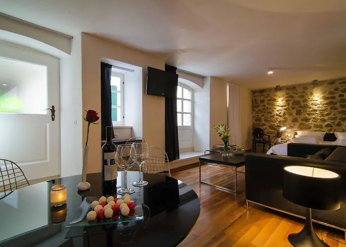 Divota Apartment Hotel Split