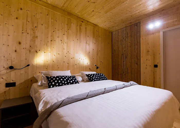 Noa Island Retreat Hotel Novalja