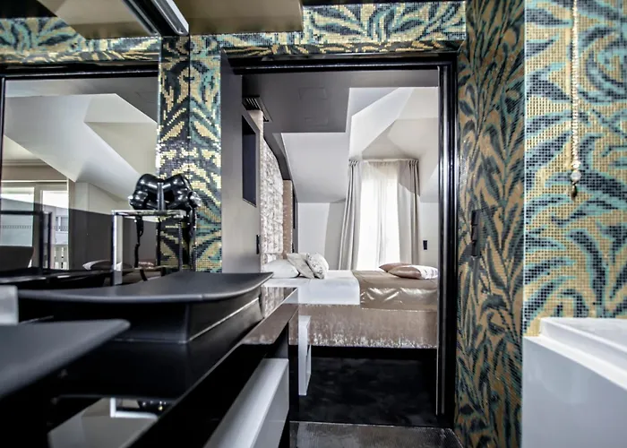 Damianii Luxury Boutique & Spa